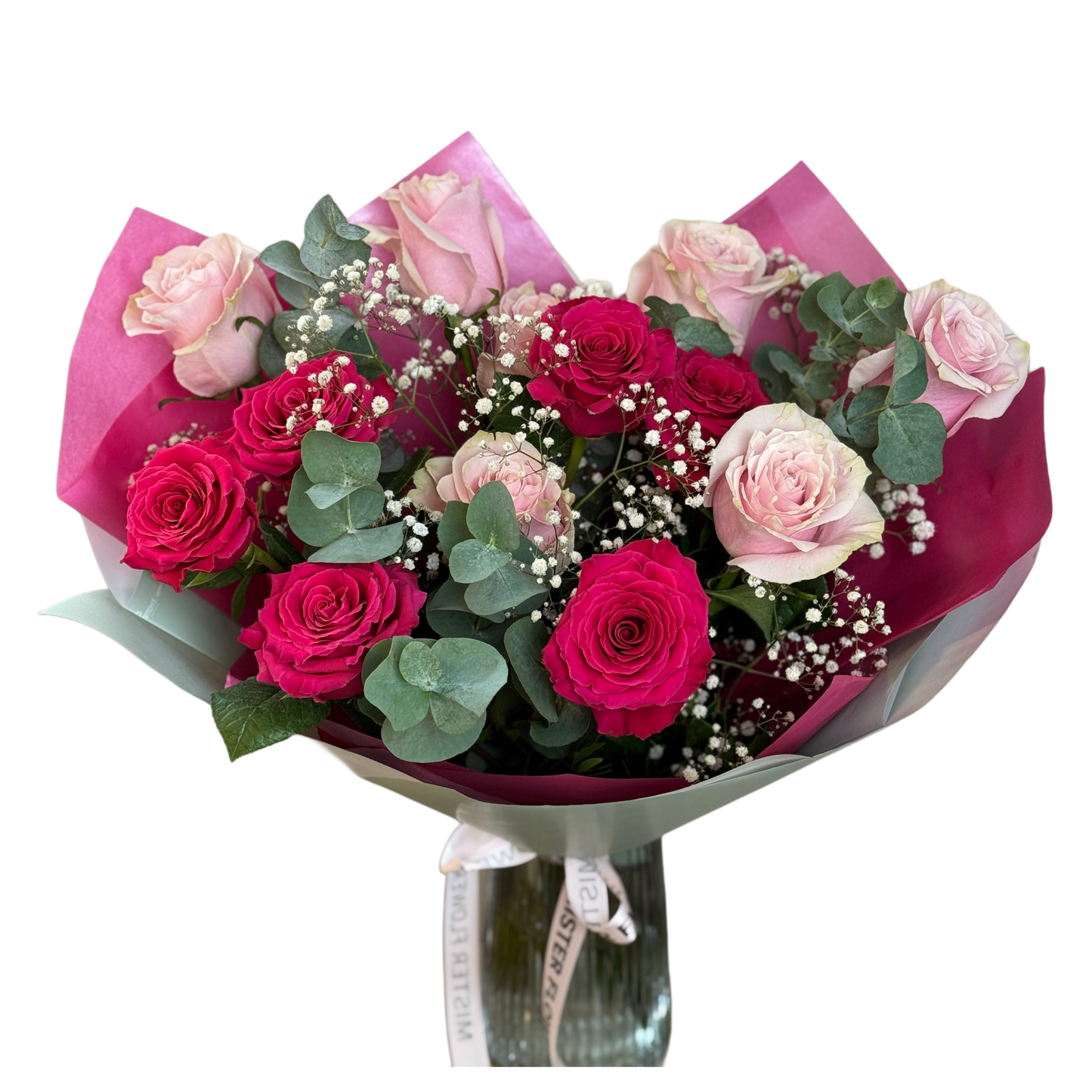 Buchet cu trandafiri roz pal și fucsia, verdeață și gypsophila – Florăria Mister Flower Florești Cluj