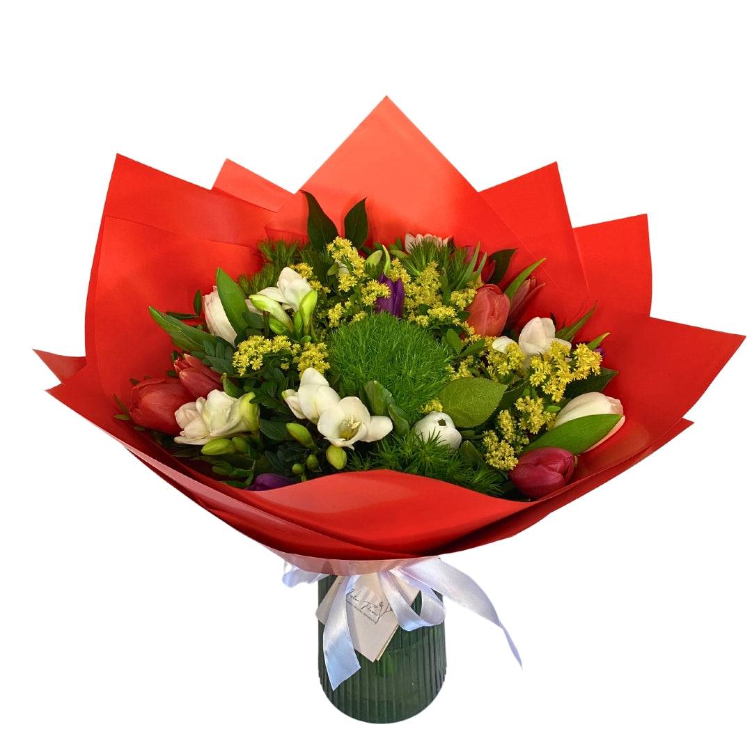 Buchet de primăvară cu flori proaspete și parfumate – livrare Cluj