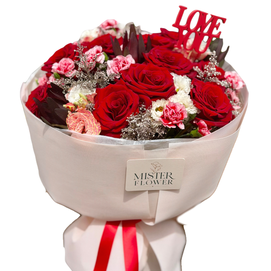 Buchet „Love You” cu trandafiri roșii și eustoma