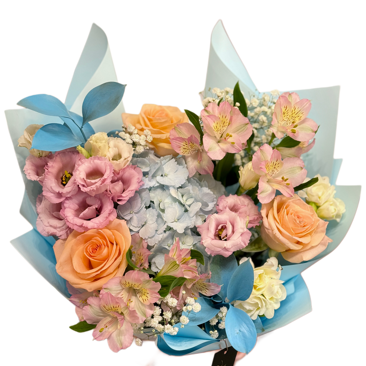 Buchet Pastel Bloom cu hortensie albastră, trandafiri piersică și lisianthus