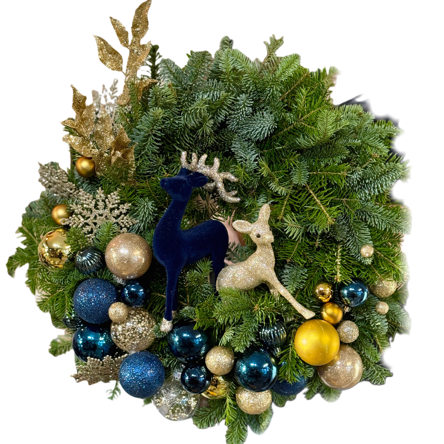 Nordic Reindeer Wreath – coroniță de Crăciun cu reni decorativi și globuri albastre