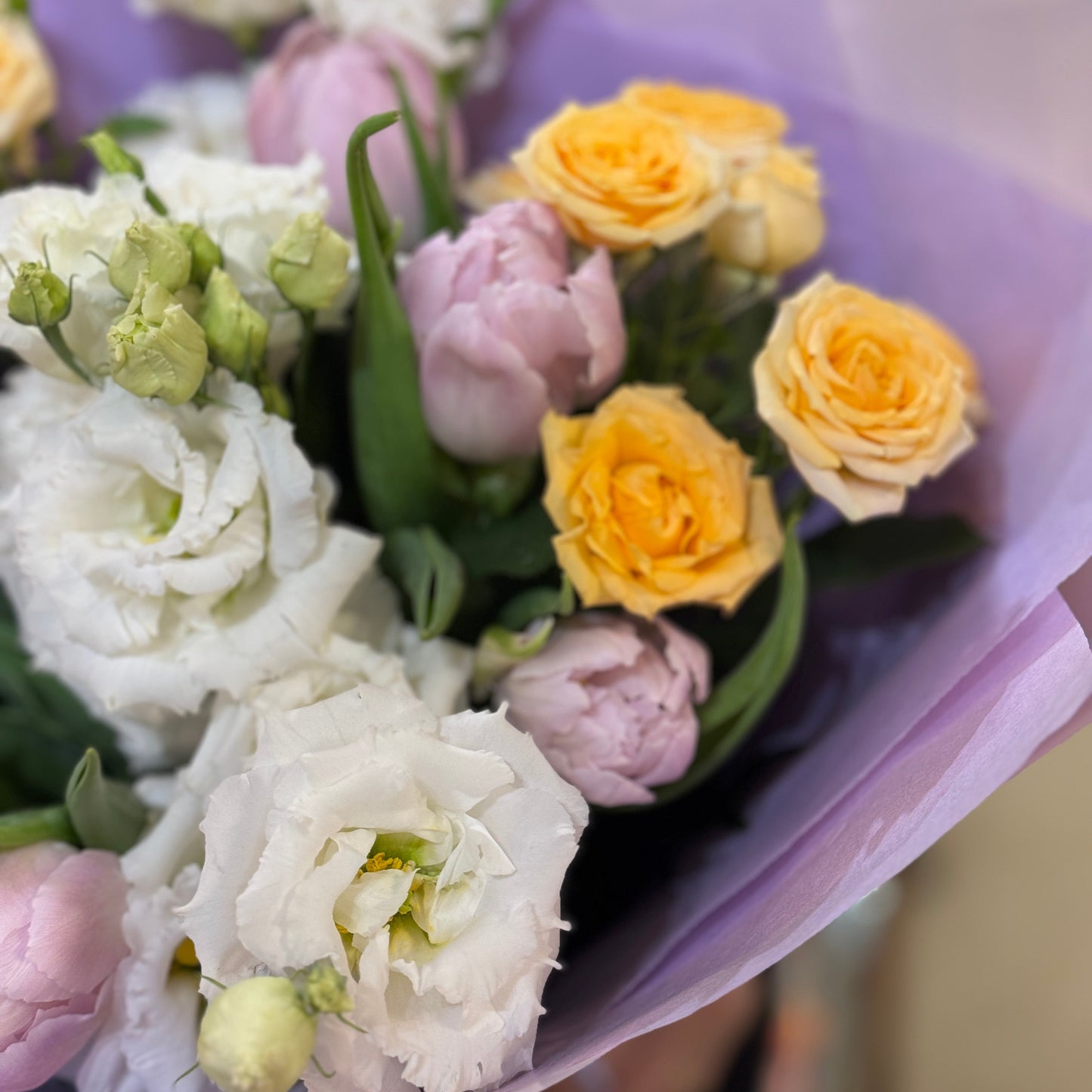 flori pentru 8 Martie și Valentine’s Day realizat de florăria Mister Flower din Florești